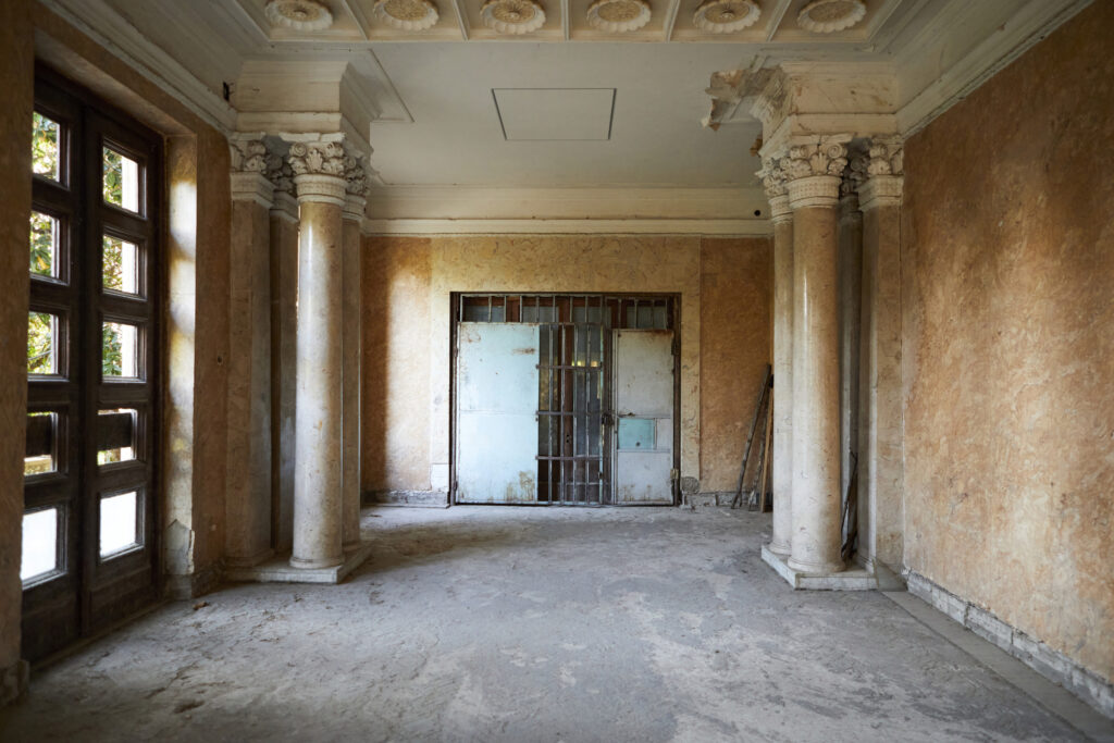 HVAC SQUARE VENT COVER